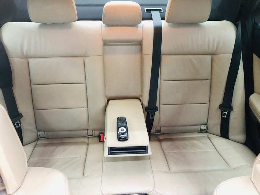 Benz w212 E200cgi AMG 15