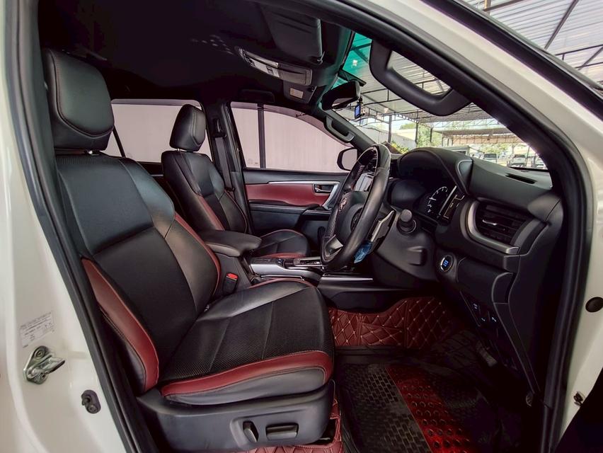 ➡️TOYOTA LEGENDER 2.4 V 2 WD เกียร์ออโต้ ปี 2020 (ไม่ขายป้ายทะเบียน) ⭕️ไมล์ 81,400 KM 💲1,050,000 ➡️ จัดไฟแนนซ์ถึงบ้าน-ที่่ทำงาน  รับซื้อขาย รถยนต์มือ รูปที่ 10