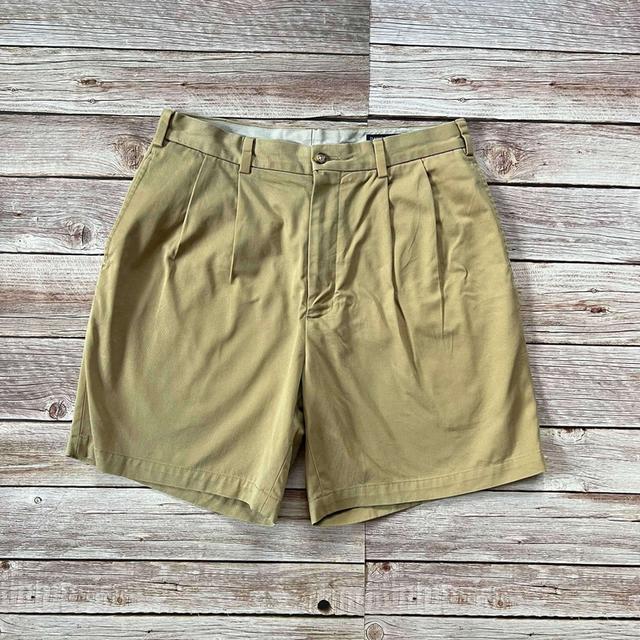 กางเกงขาสั้น ผช มือสอง สวยๆ