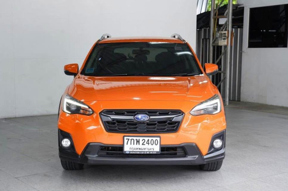 Subaru XV Hatchback ปี 2018 สีส้มสวยสด 2