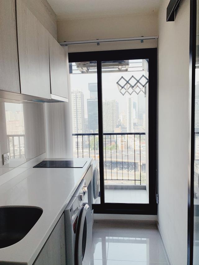 ขายคอนโด Life Asokeคุ้มมากก เจ้าของขายเอง ห้องสวยตกแต่งครบ 5