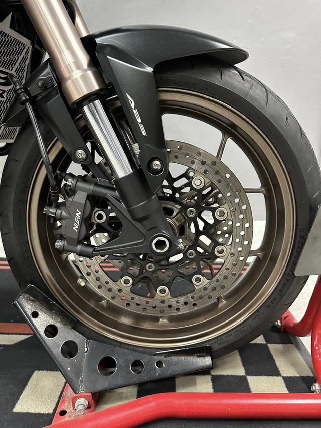 ออกรถ 0 บาท CB650R ของแต่งครบ ผ่อนสบาย  13