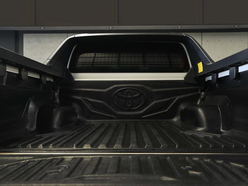 2023 Toyota HILUX REVO 2.4 Double Cab Prerunner Rocco Pickup AT B9701 รูปที่ 18