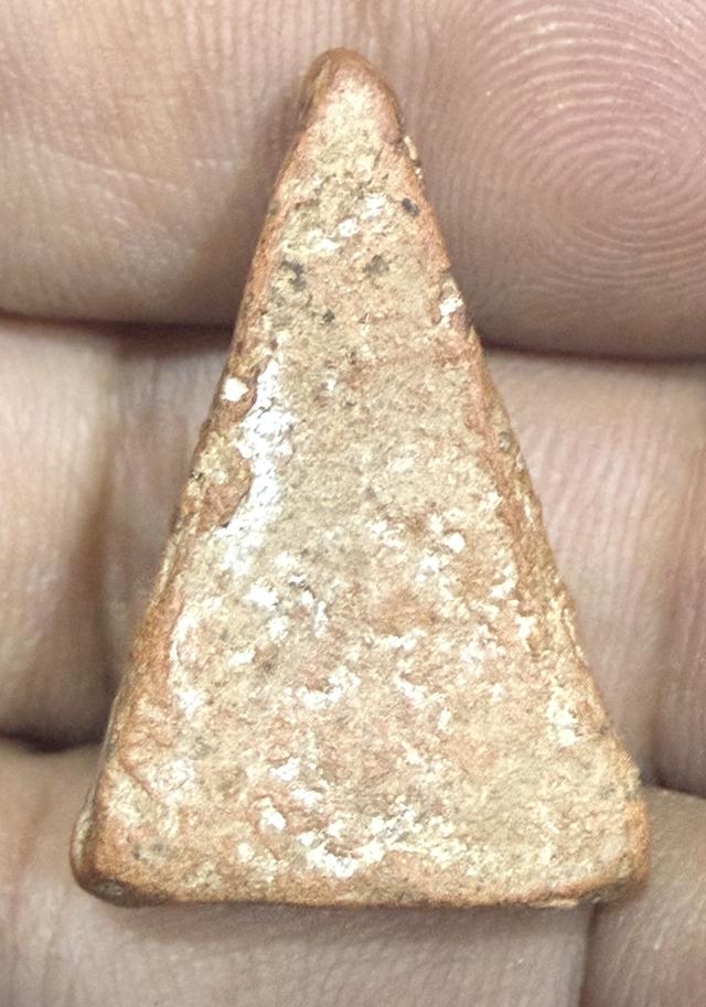 พระนางพญาพิษณุโลกพิมพ์องค์นูนใหญ่ 9