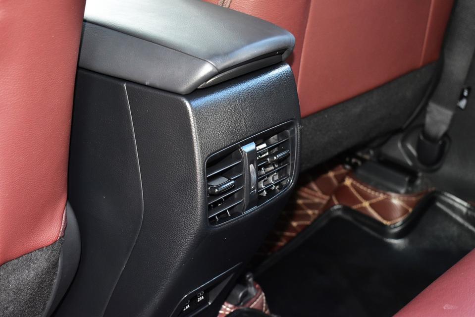 TOYOTA COROLLA CROSS 1.8 HEV PREMUM 2021 8