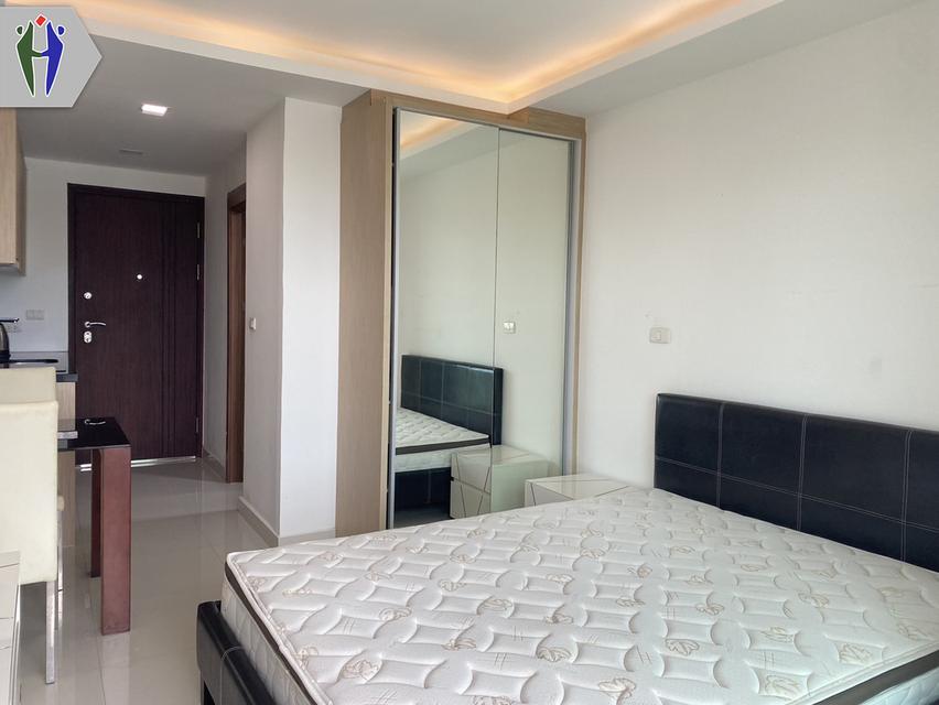 คอนโดลากูน่า3 จอมเทียน ให้เช่า 8000 บาท รับเฉพาะคนไทย • ขนาด 23 ตารางเมตร สตูดิโอ, 1 ห้องน้ำ • ทีวี, เครื่องปรับอากาศ, ตู้เย็น • ค่าไฟหน่วย 10 บาท • 7