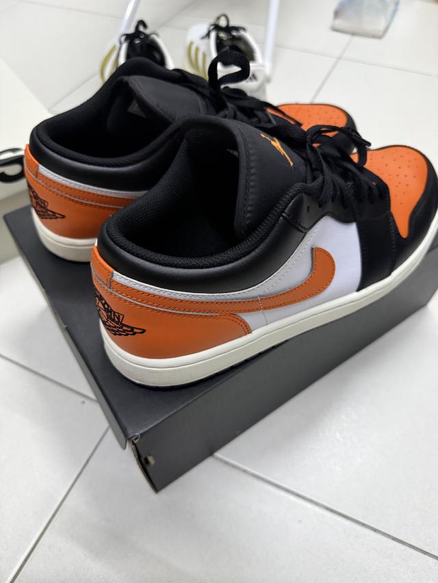 รองเท้าNike air jordan 1 low รูปที่ 5