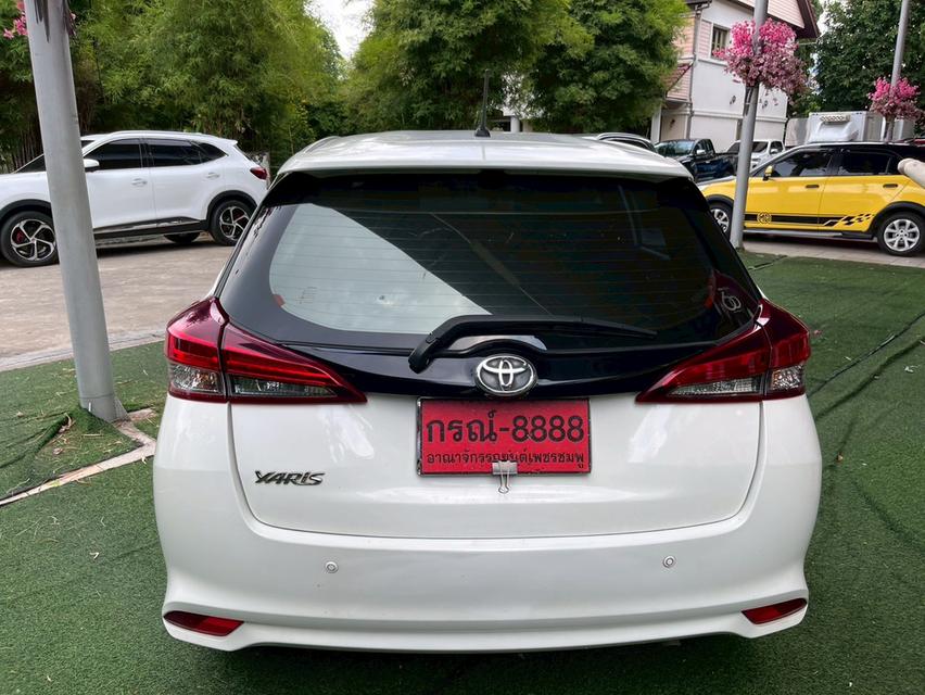TOYOTA YARIS Hatchback 1.2 Entry ปี 2022 เบนซิน + LPG รูปที่ 4