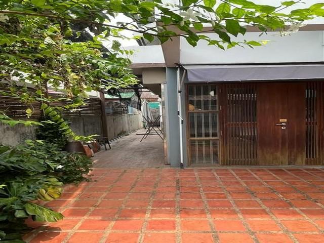 PB5292 ให้เช่าบ้าน จำนวน 2 ห้องนอน 2 ห้องน้ำ ซอยลาดพร้าว 26 จอดรถได้ 2คันในบ้าน 3