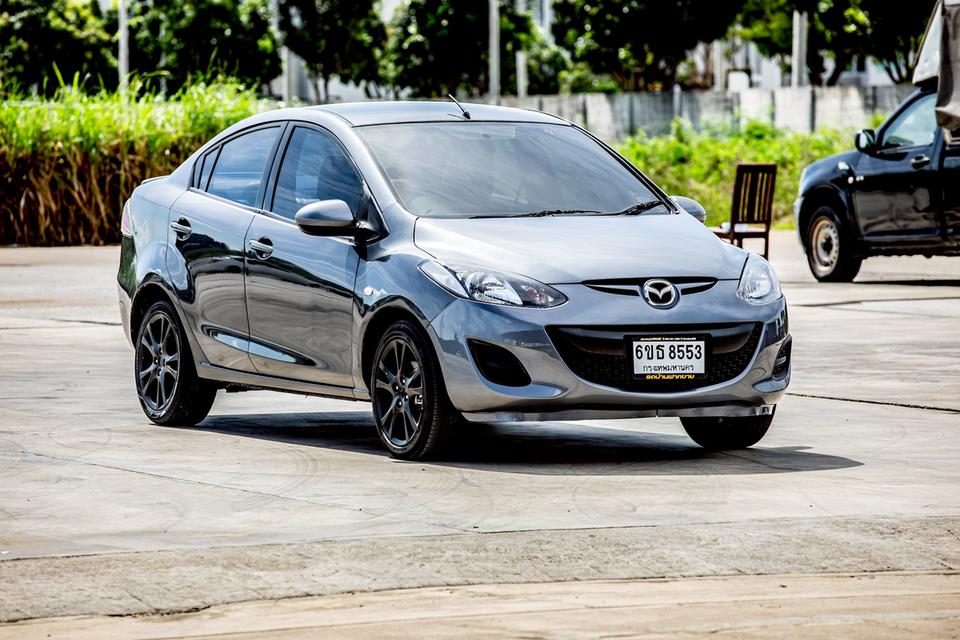 Mazda2 1.5 Groove Sedan ปี 2010 สีเทา เกียร์ออโต้ 4