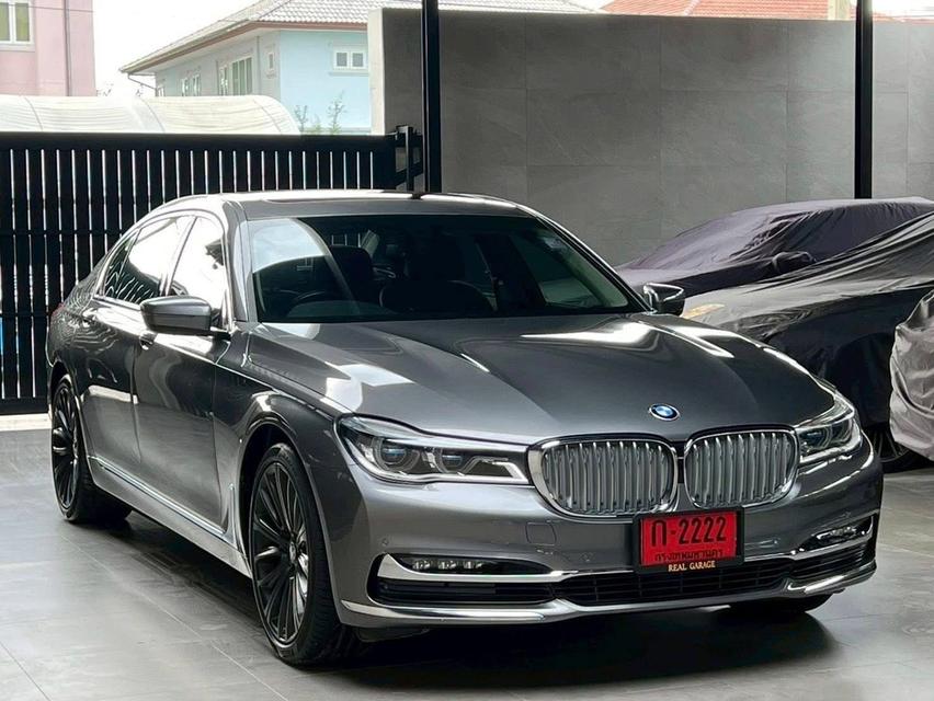 BMW 740Li 3
