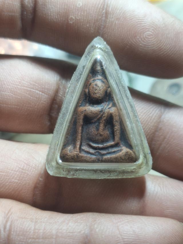 พระนางพญา พระกรุ พระเก่า (300บาทได้ทั้งหมด5องค์เลยครับ)