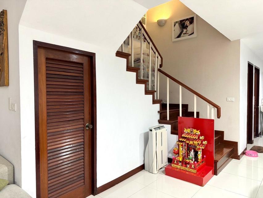 ขายด่วนทาวน์เฮ้าส์ 3 ชั้นมือสอง ทำเลดี ใจกลางรัชดา-ห้วยขวาง ใกล้รถไฟฟ้าสายสีน้ำเงินสถานีสุทธิสาร The Street รัชดา และโรงพยาบาล เปาโล โชคชัย 4 5