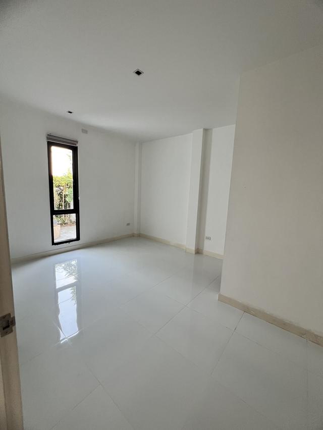 บ้านเดี่ยวชั้นเดียว 4 นอน 2 น้ำ 11