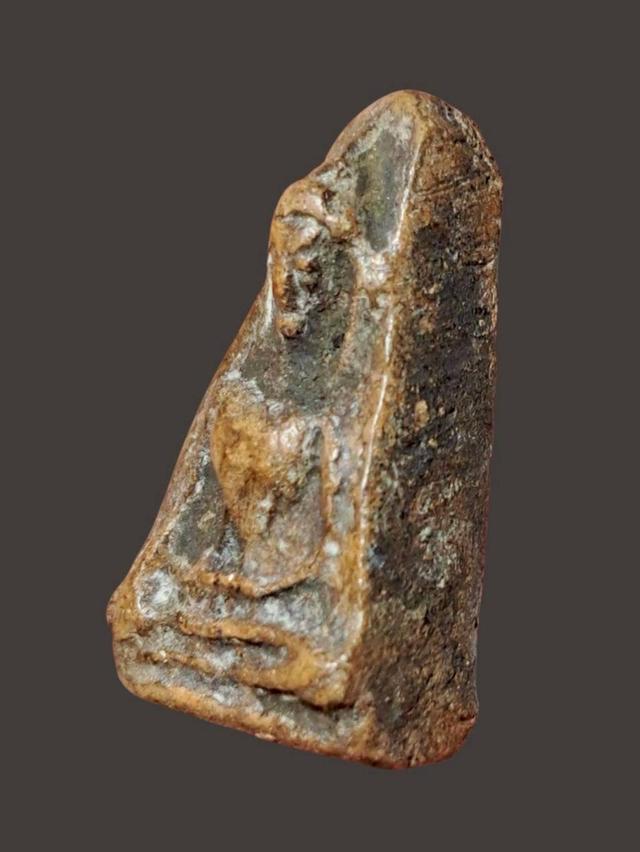 ผงสุพรรณ เปิดให้บูชาจ้า 3