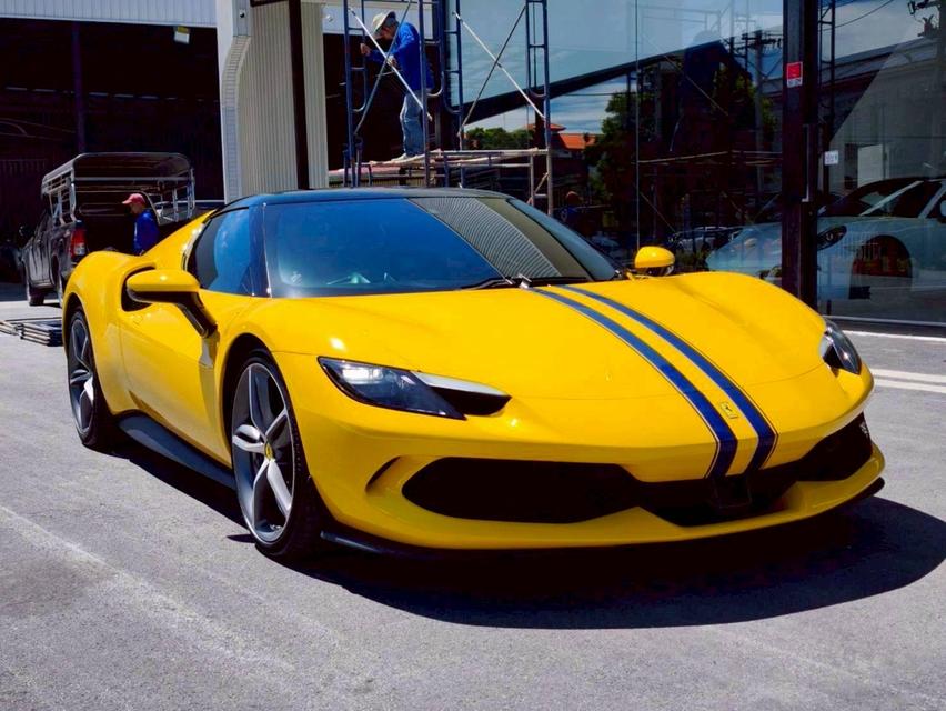 รหัสรถ KPV53 2025 Ferrari 296 3.0 GTB Coupe สีเหลือง GIALLO MODENA DS 4305 