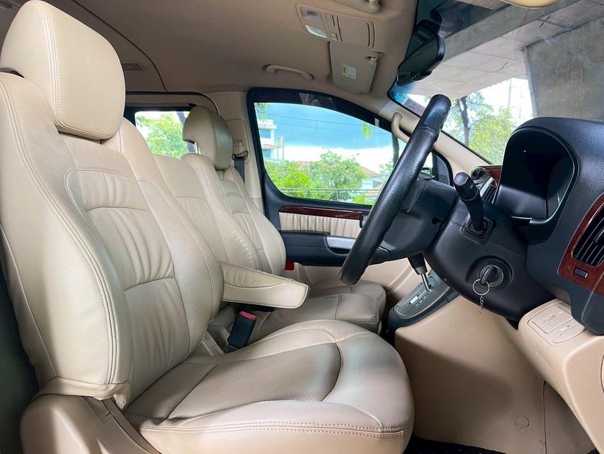 รหัสรถ WRT2151 Hyundai Grand Starex 2.5 VIP ปี 2013  11
