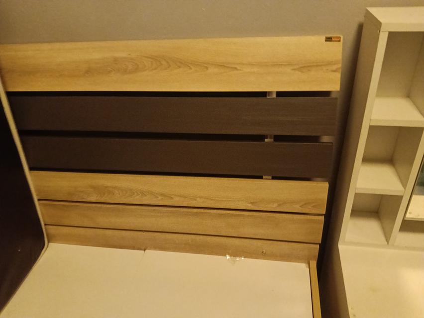 เตียง พร้อมที่นอน