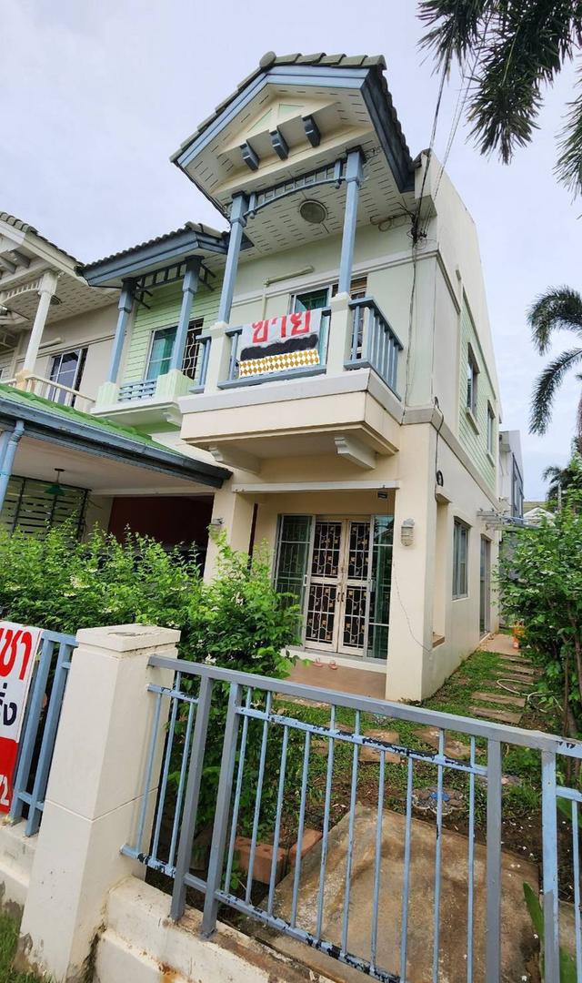 ทาวนเฮาส์ 24ตรว The villa รัตนาธิเบศธิ์ 2