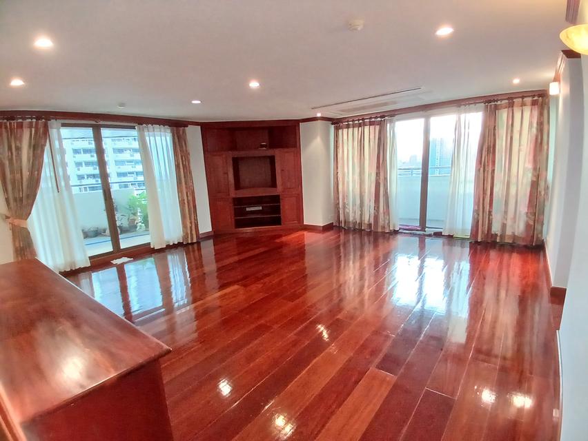 Floraville Condominium 12