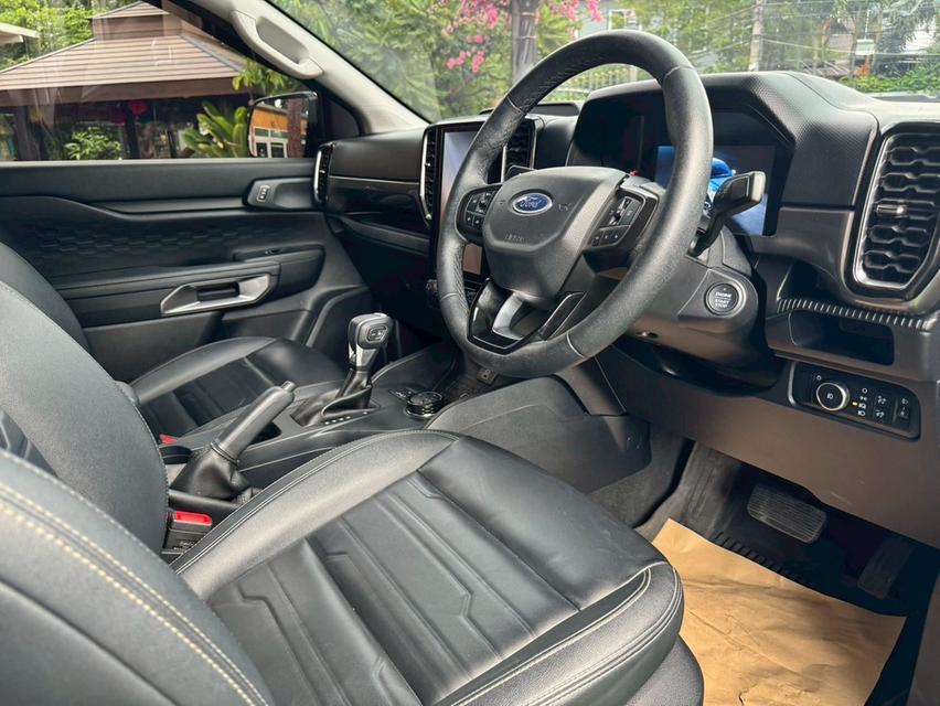 FORD RANGER 4ประตู รุ่นSPORT 4WD  เครื่อง2.0cc เกียร์AUTOปี 2025 รถไมล์แท้100%คะวิ่งมาแค่27,xxxกิโล รุ่นนี้โดดเด่นสุด ๆ เลยค่ะ 12