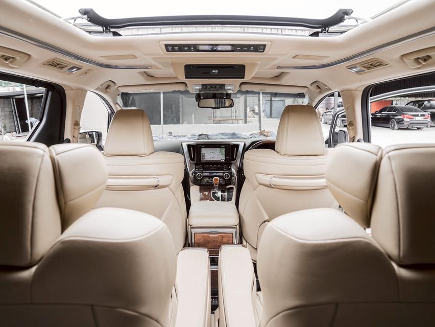 รหัสรถ 67GG8359 Toyota Alphard 3.5 Executive Lounge แท้ๆ ปี2015