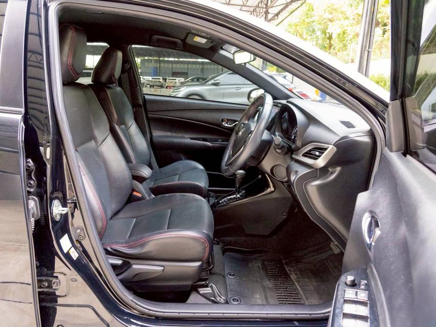 Toyota yaris 1.2 G ปี2019 19