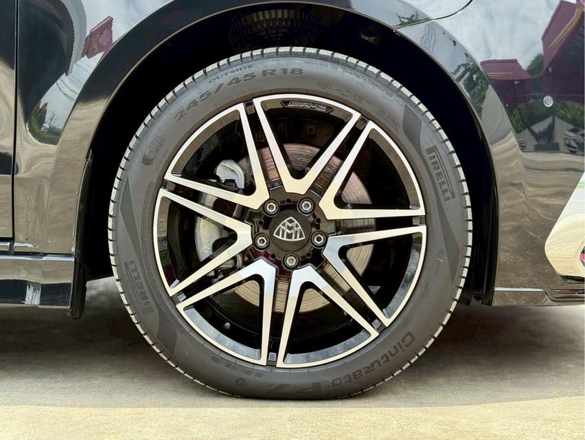 ปี 2022 BENZ VITO, 119 CDI โฉม ปี22-ปัจจุบันสีดำ เครื่องยนต์ดีเซล 16