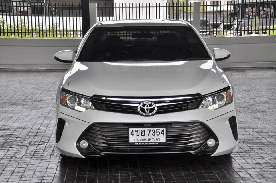 Toyota camry 2.0G Extremo MNC D4S ปี 2017 2