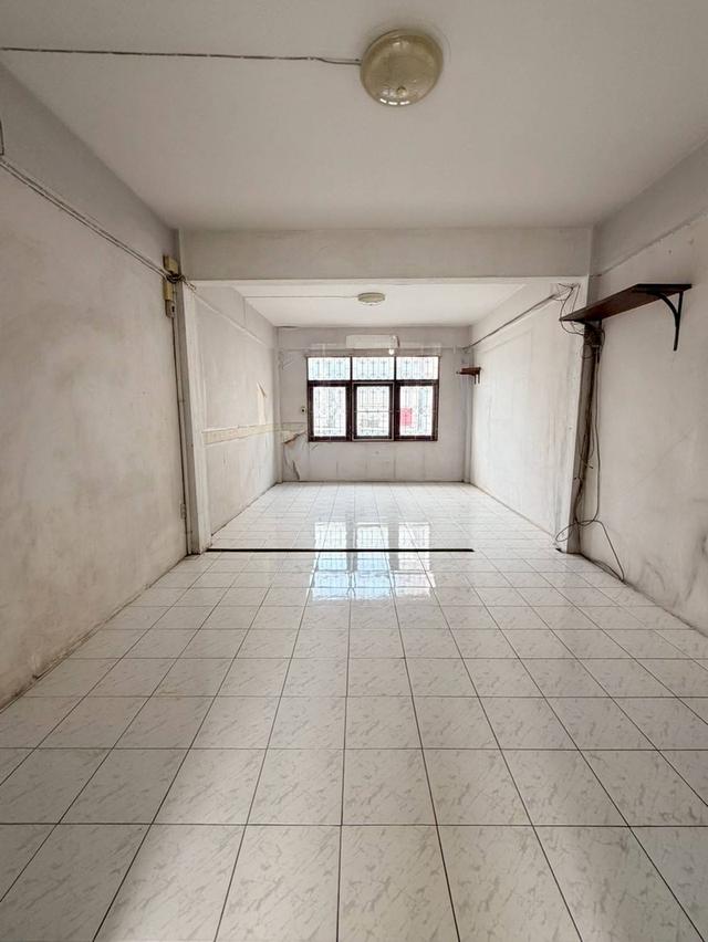 ให้เช่าอาคารพาณิชย์ 4ชั้น ซอยสุขุมวิท 49 4