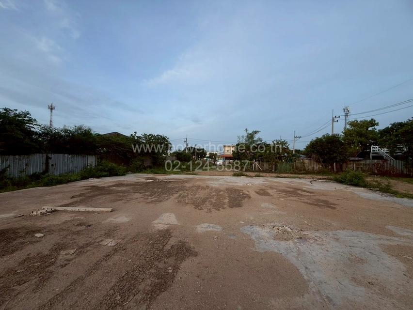 ที่ดินเปล่า ใกล้โรงเรียนเทศบาล 1 (ขจรเนติยุทธ) ถนนลำลูกกา ต.คูคต อ.ลำลูกกา จ.ปทุมธานี 4