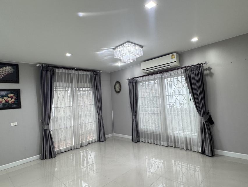 บ้านแฝดให้เช่า 3 นอน 3 น้ำ โครงการโกลเด้น นีโอ 13