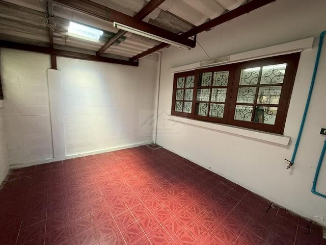 ให้เช่าทาวน์โฮม 3 ชั้น 3 ห้องนอน หมู่บ้านเอื้อสุข ซอยพัฒนาการ 56 ติดโรงเรียนเตรียมพัฒน์ ปลอดภัย เดินทางสะดวก 7