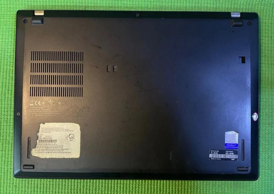 โน้ตบุ๊ค Lenove ThinkPad X13 2