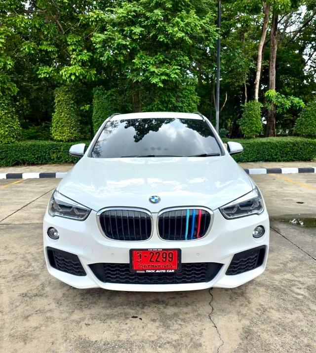 BMW X1 sDrive18d M sport สีขาว ปี 2018 ไมล์ 100,000 กม.