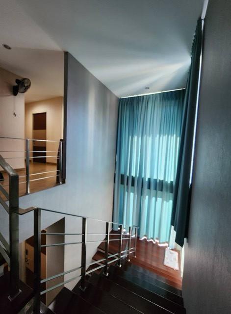 ให้เช่าบ้านเดี่ยว 3 ชั้น พร้อมเฟอร์เข้าอยู่ ย่านรามอินทรา ใกล้ MRT คู้บอน ใกล้ Fashion Island เหมาะอยู่อาศัยหรือโฮมออฟฟิศ เดินทางสะดวก 5