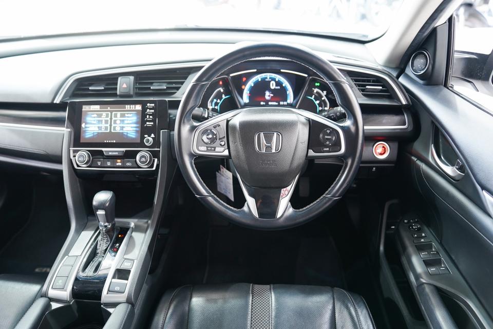 HONDA CIVIC 1.8 I-VTEC EL AT ปี 2019 สีขาว 8