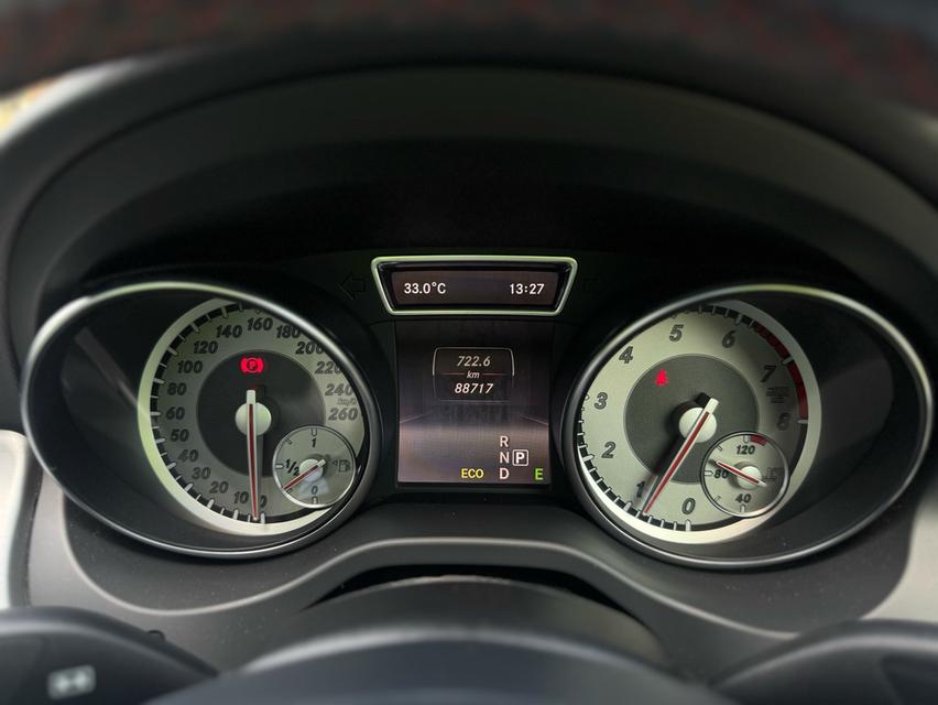 Mercedes Benz CLA250 AMG สีขาว ปี 2014. ไมล์ 88xxx km 15