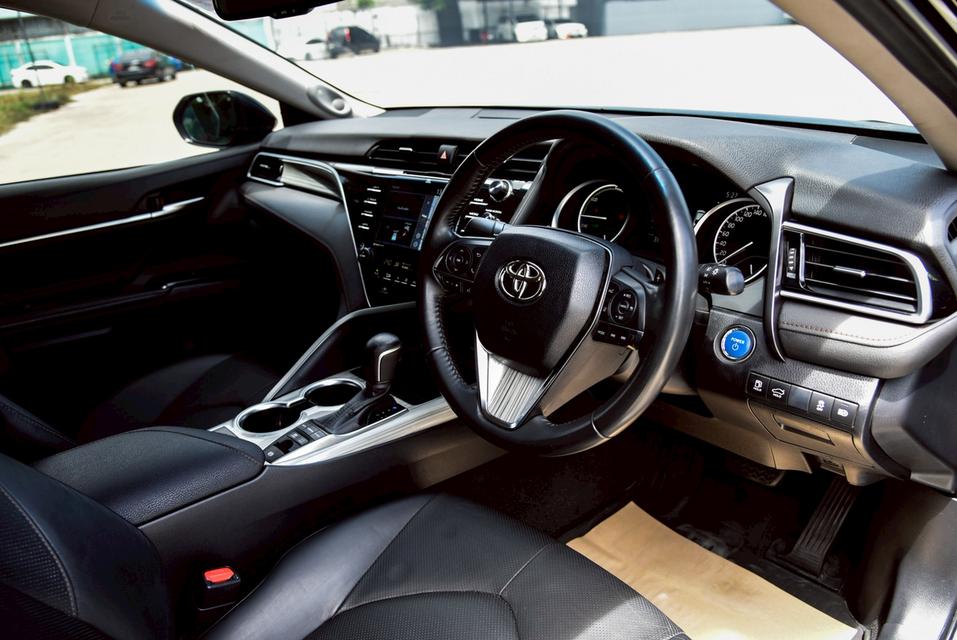 รหัสรถ CBL5887 TOYOTA CAMRY 2.5 HV Premium AT 2019 8