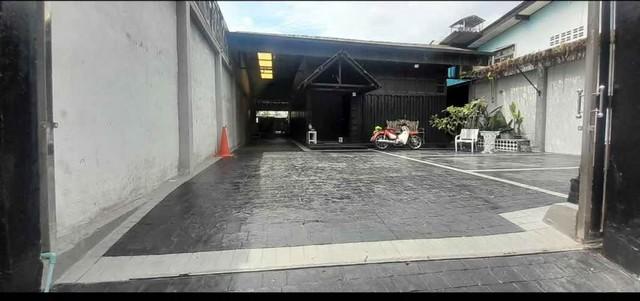 ให้เช่า สตูดิโอ โกดัง ออฟฟิศ 1 ชั้น ลาดพร้าว 134 อยู่ตรงข้ามรพ.เวชธานี ใกล้เดอะมอลล์บางกะปิ  13