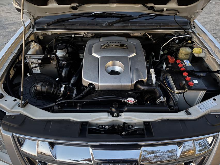 รถบ้านแท้มือเดียว สภาพเดิม เบาะหนังจากศูนย์ Isuzu D-MAX 2.5 Cab-4 Super Titanium ปี 2010 รูปที่ 20