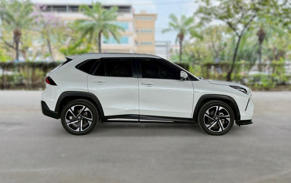 Toyota Yaris Cross 1.5 HEV Premium Luxury ปี 2024 รูปที่ 3