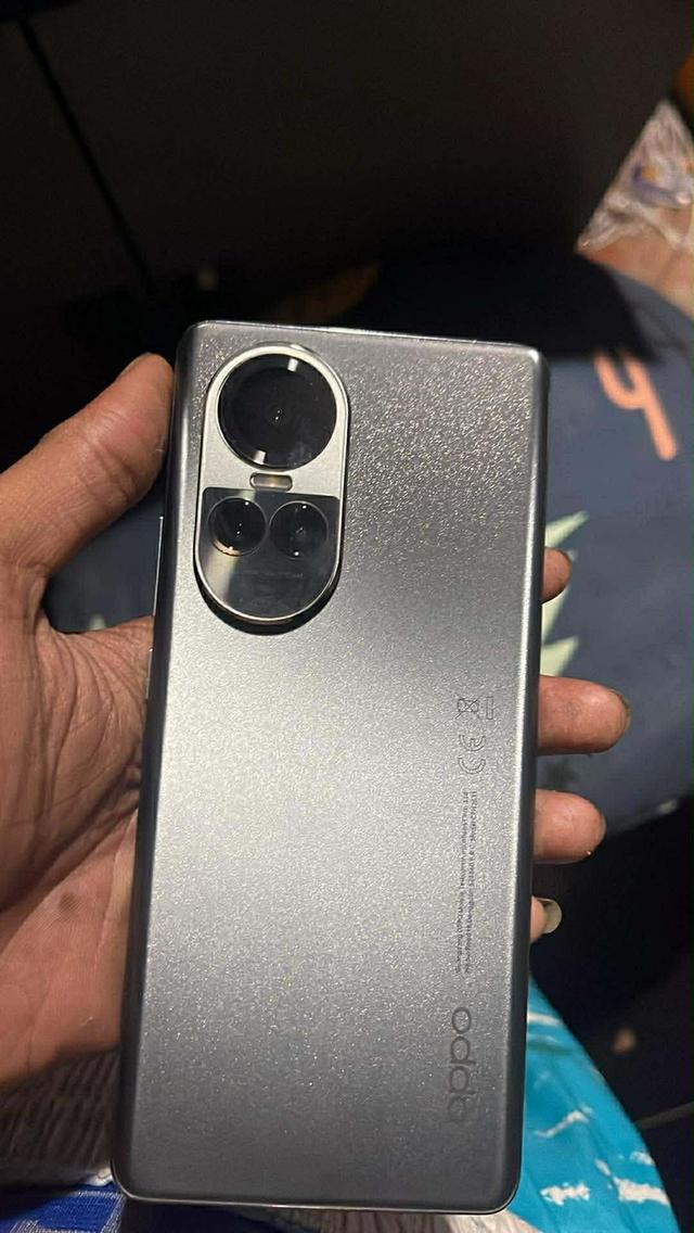 ขายด่วนโทรศัพท์มือสอง OPPO Reno10
