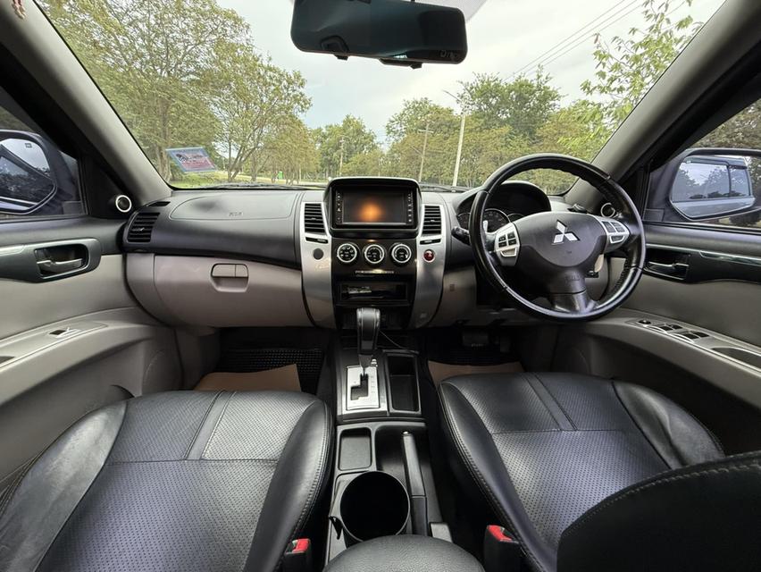 Mitsubishi Pajero Sport 2.5GT A/T ปี 2014 สีเทา  14