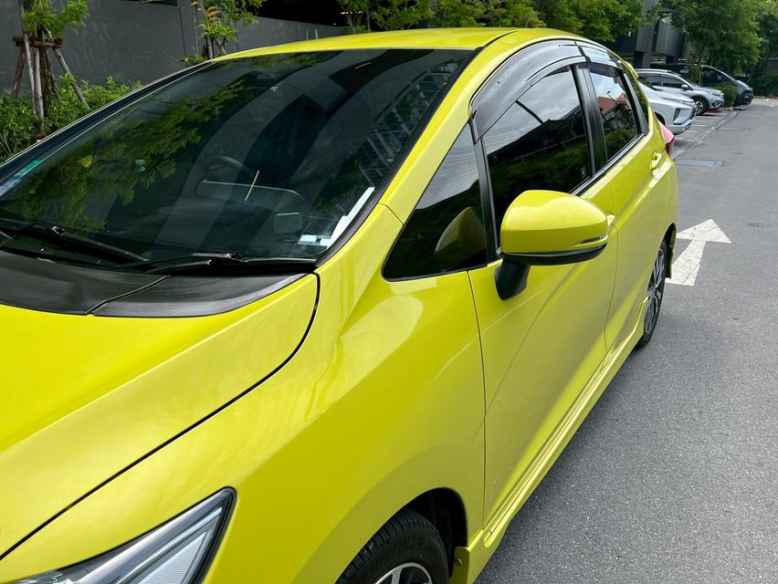 ขาย Honda JAZZ 1.5 SV+ ปี 2015 สีเหลือง - ไมล์ 134,500 13