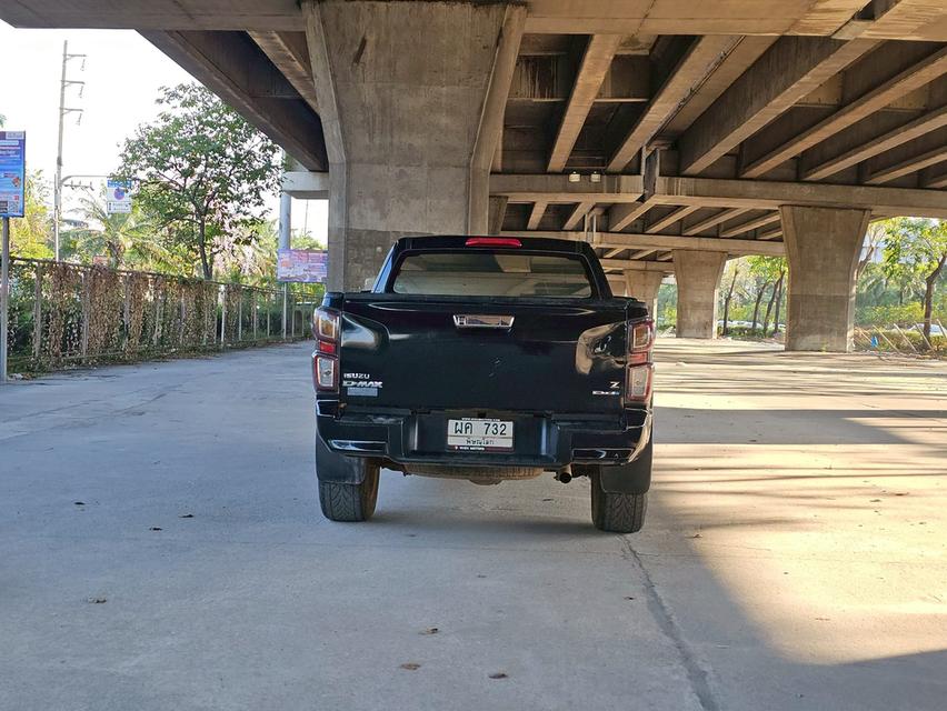Isuzu D-MAX 3.0 DDI Z VCROSS SPACECAB 4WD (เกียร์ธรรมดา) 7
