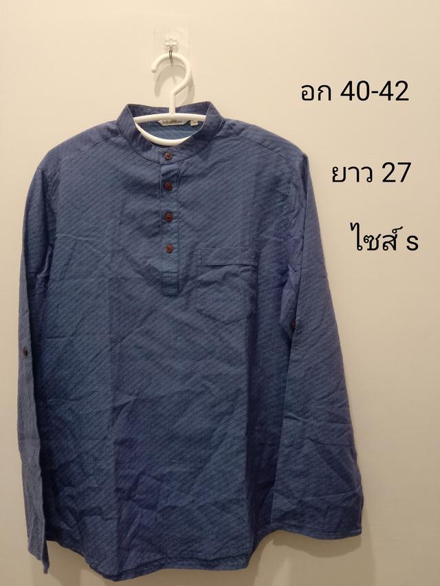 เสื้อกุรต้ามือสอง สภาพดี ไม่มีตำหนิ คิดค่าส่ง40 ใครสนใจทักมาครับ (ขอคนที่สนใจจริงๆครับ)