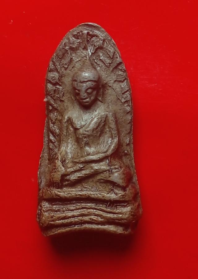 พระรอด ลำพูน ของสะสม