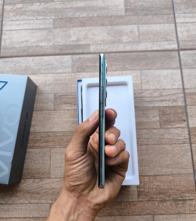 Vivo V27 มือสอง 3