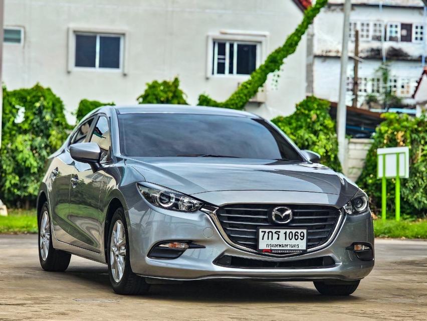 Mazda3 5